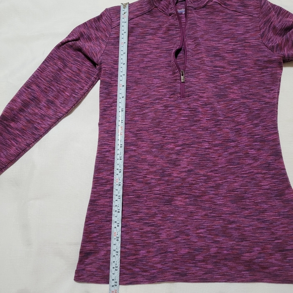 Columbia long sleeve purple/pink. Size medium. Material cotton and polyester. - Picture 5 of 5